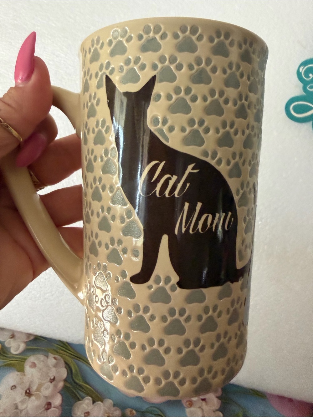 Spectrum Designz "Cat Mom" Tall Ceramic Coffee Mug with Debossed Paw Prints
